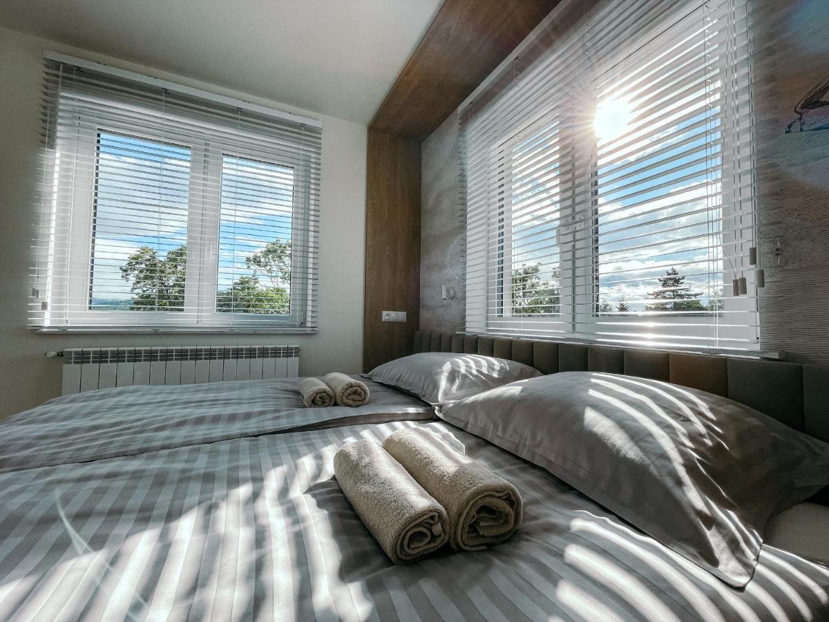Penthouse Sloneczna Rapsodia - Blisko Parku Zdrojowego - Duzy Taras Na Dachu - Piekny Widok - Winda - Garaz Apartment รับกา ภายนอก รูปภาพ